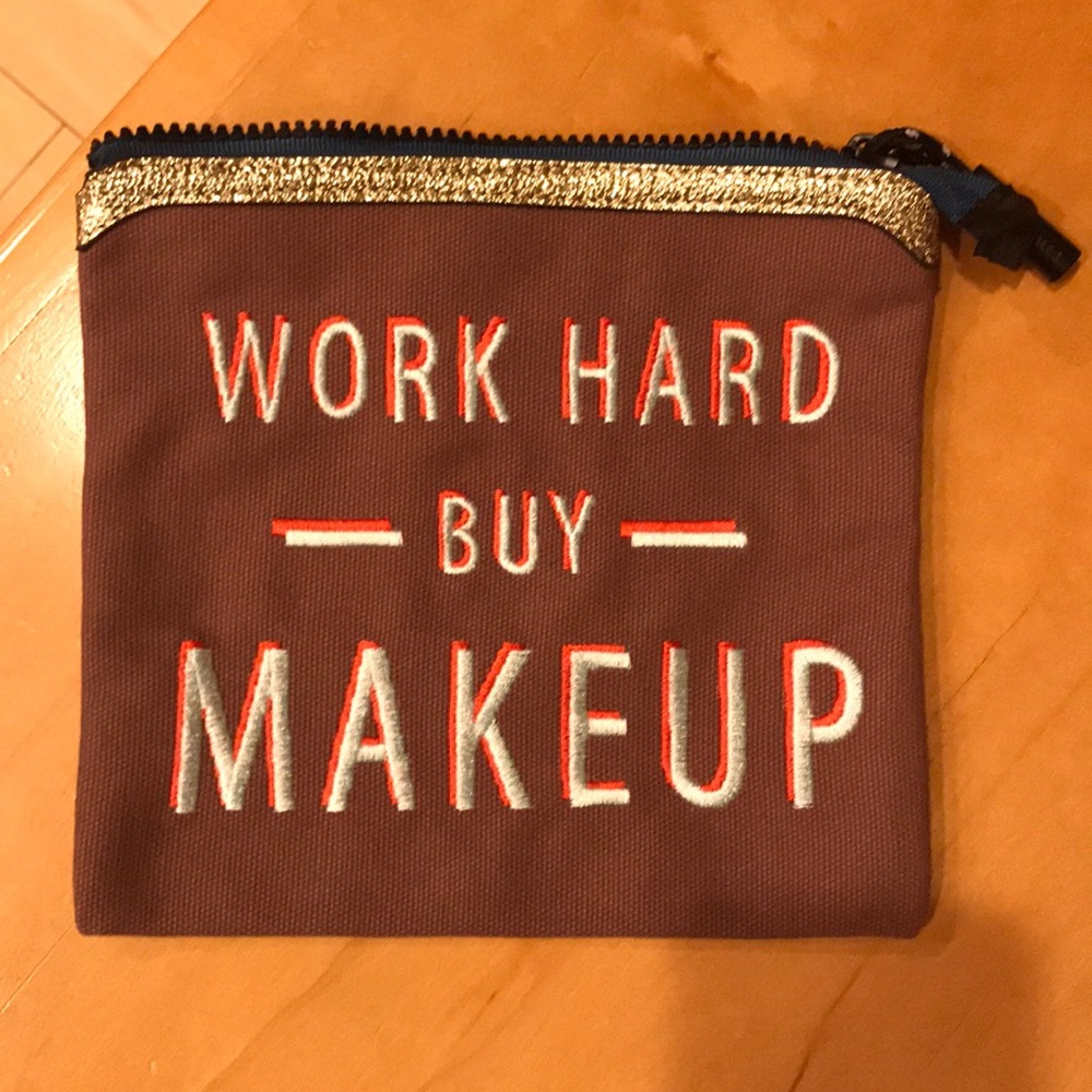 Henry Charles “Make Up” pouch/ bag 🌞Unique